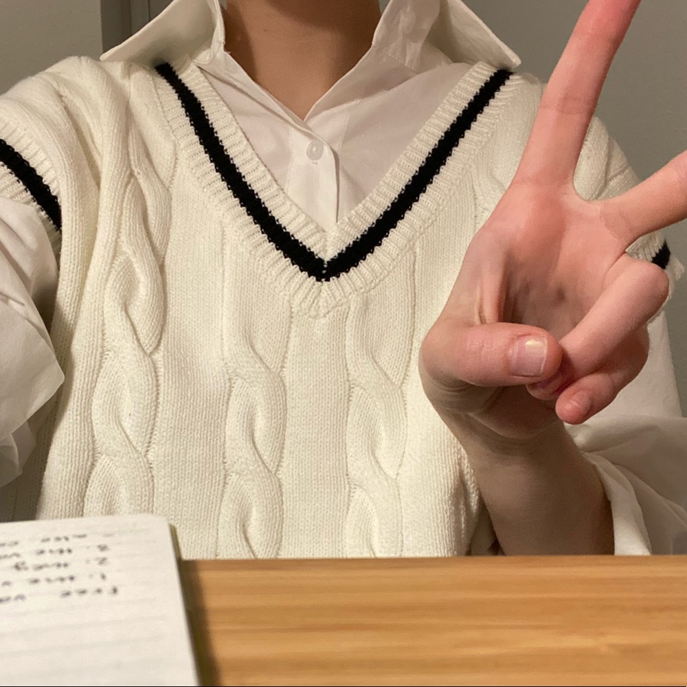 oversized retro sweater vest